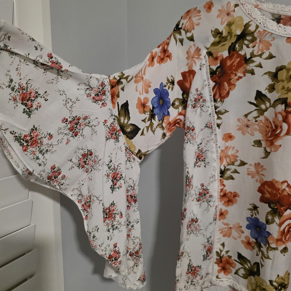 🌸 Flowy Floral Boho Blouse | Bell Sleeve | Cottagecore | Size Large 🌸 - Picture 4 of 14